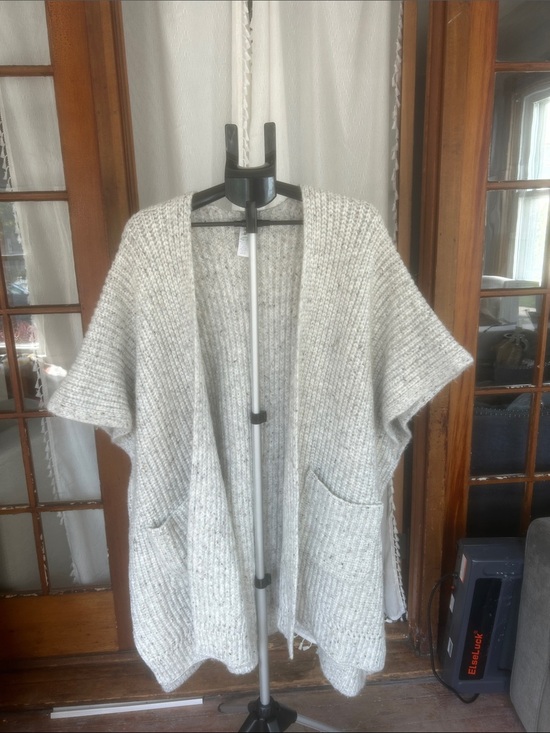 aerie Sweaters - aerie Women’s Cardigan Gray Open-Front Short Sleeve Oversized One Size